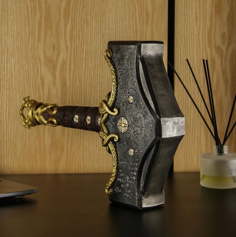 Handcrafted Viking Hammer Display – Nordic Mythology Decor for Collectors & Gifts