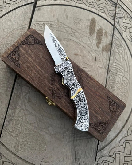 Handmade Viking Raven Folding Knife: Engraved D2 Steel Blade, Leather Wristband