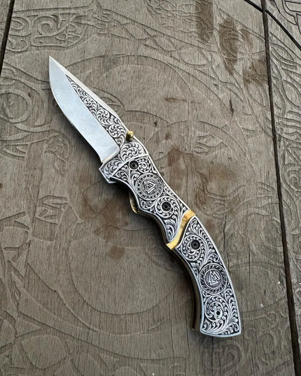 Handmade Viking Raven Folding Knife: Engraved D2 Steel Blade, Leather Wristband