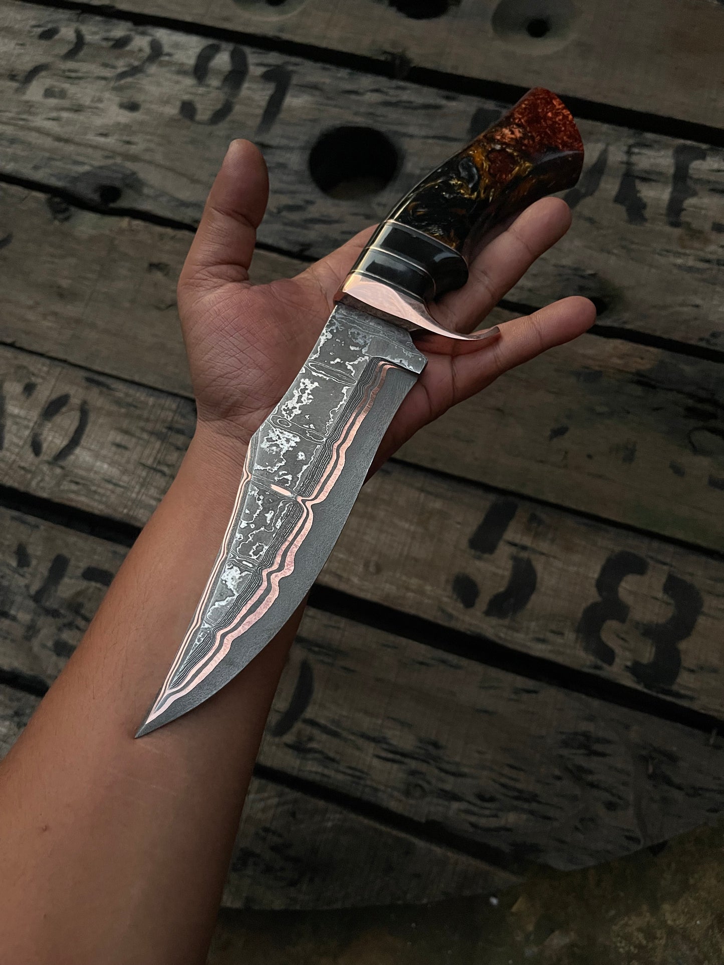 Handmade Copper Damascus Hunting Knife | Ladder Pattern Bowie Knife | Epoxy Handle | Custom Gift for Him | Collector Blade