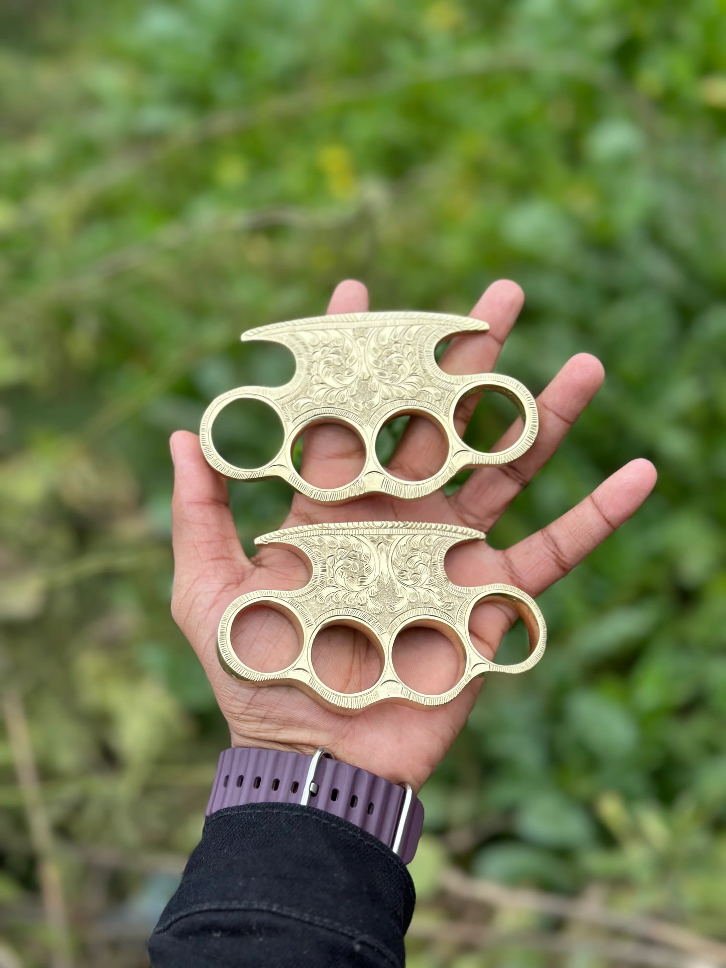 Custom Brass Knuckles – Hand Engraved Pure Brass with Leather Case