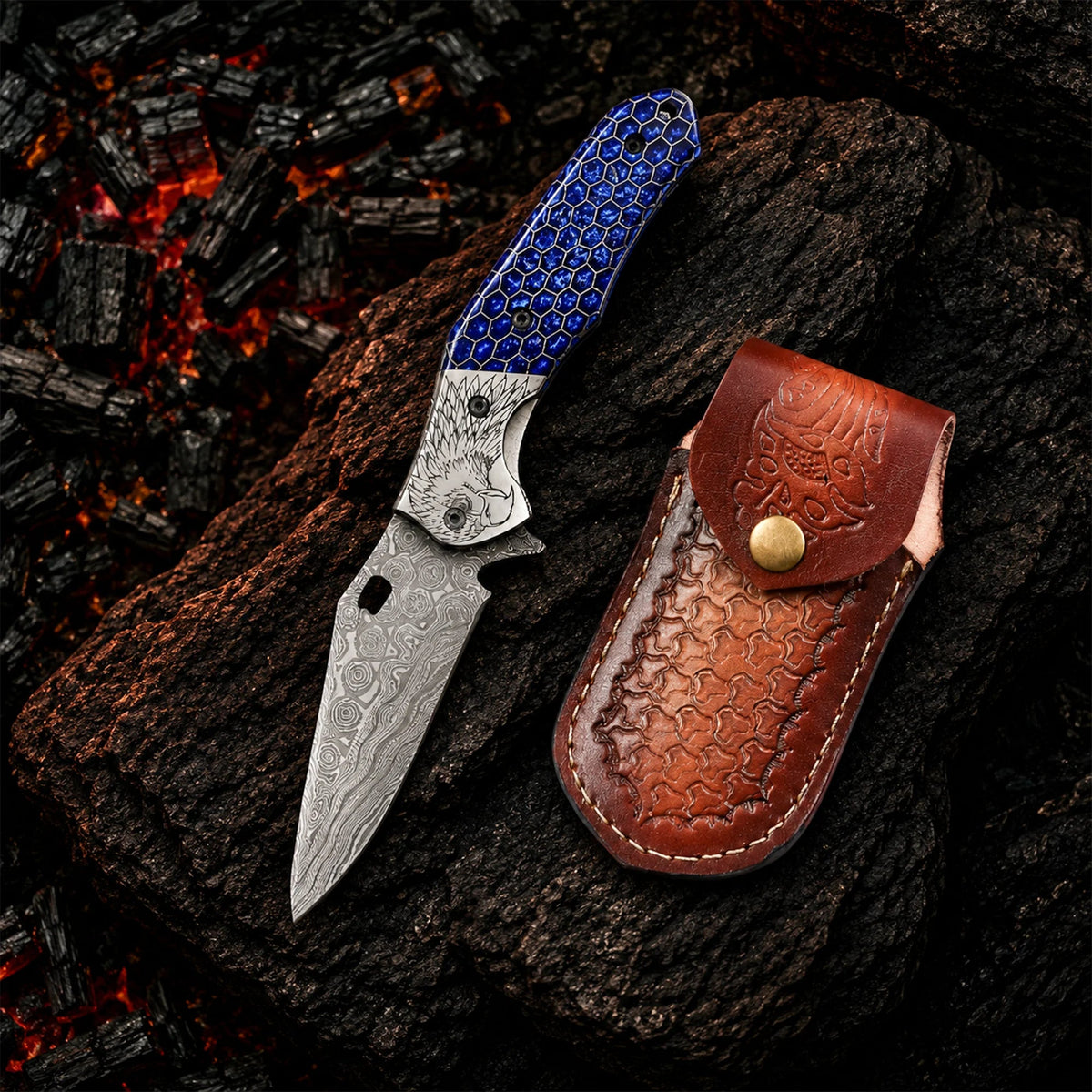 7.5′ Handmade Damascus Steel Pocket Knife with Leather Sheath Blue Honey Comb handle & Eagle Engraved Bolster | EG-001-BL