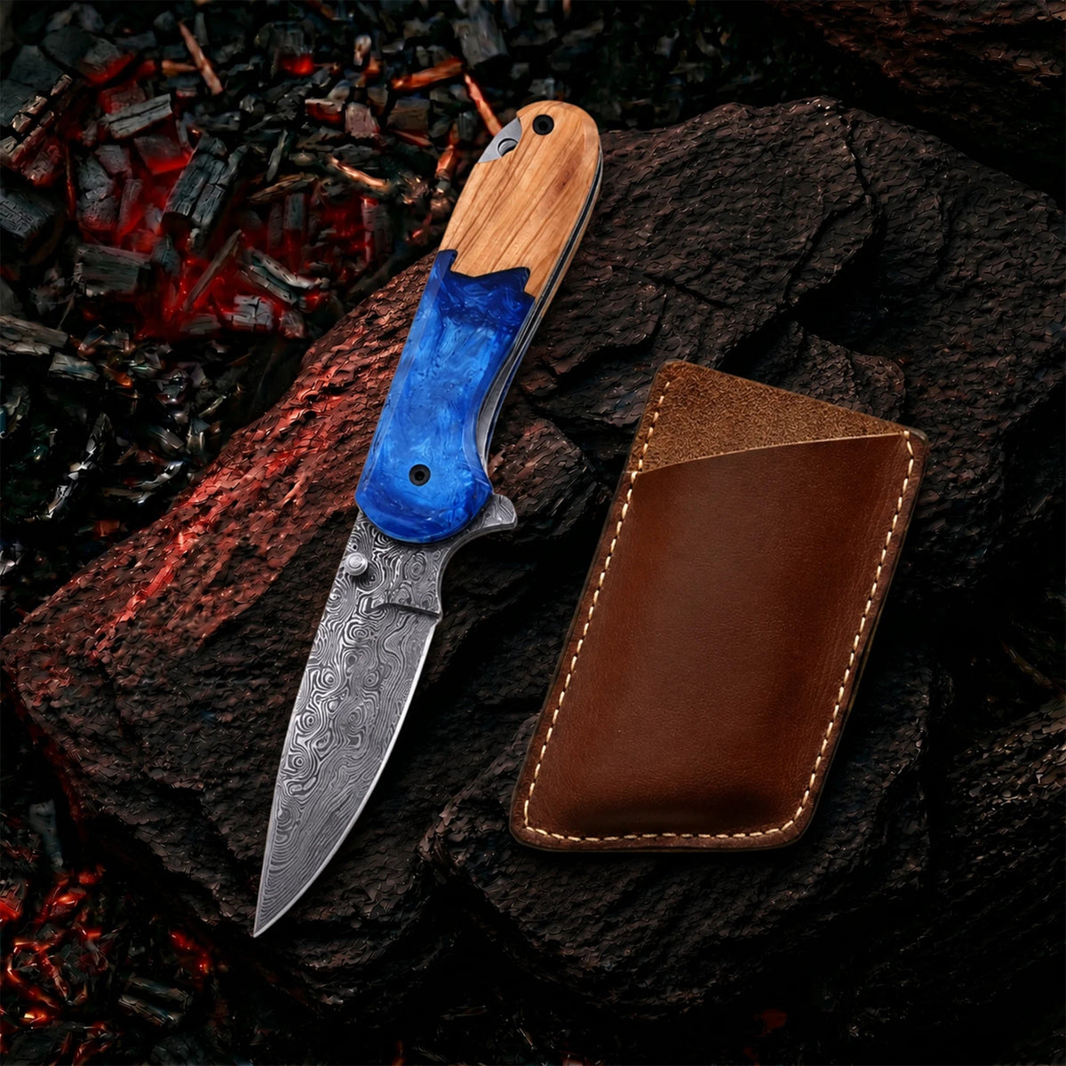 7.0′ Handmade Damascus Steel Pocket Knife with Leather Sheath | HP-001-BL