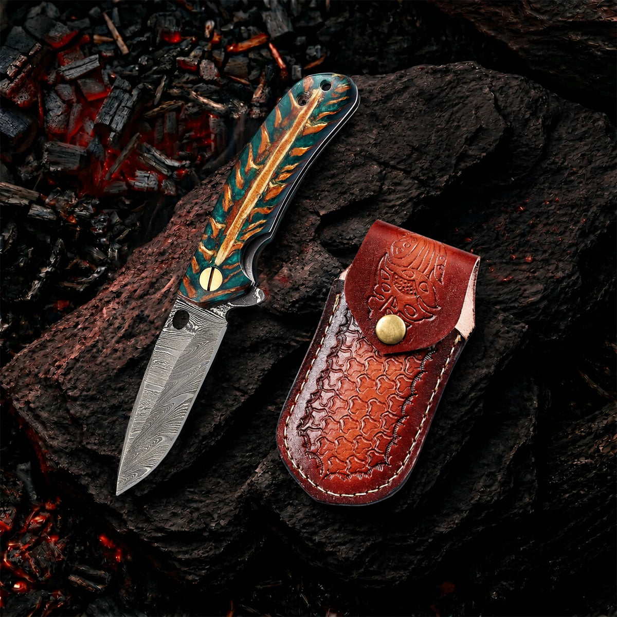 7.2′ Handmade Damascus Steel Pocket Knife with Leather Sheath Pine Cone Handle | PC-001-GN