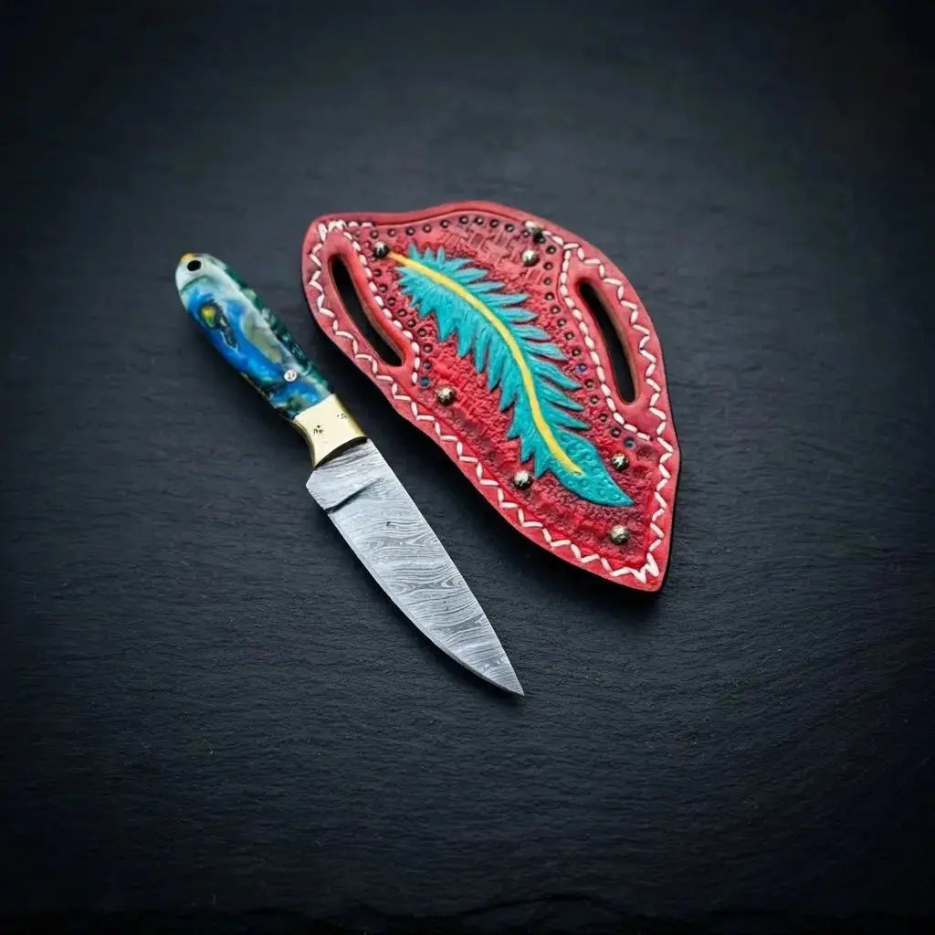 Hand-stitched leather knife sheath with Texas flag for Damascus cowboy skinner