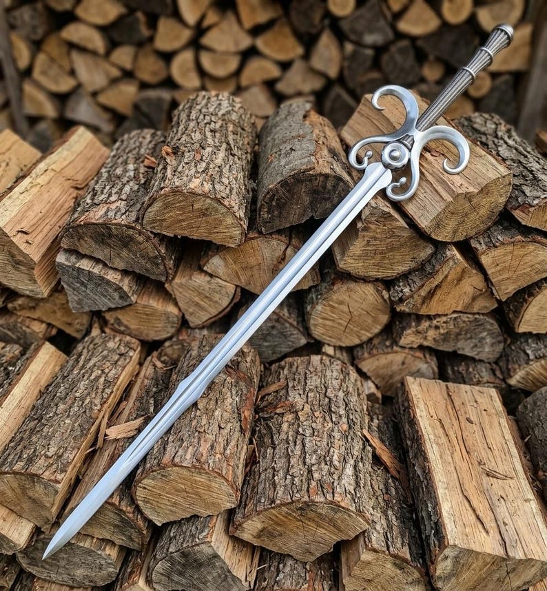 Blade tip detail of the Fantasy Sage sword