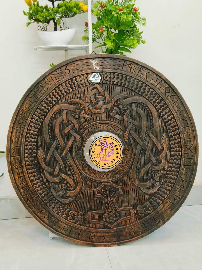Handmade Viking Shield, Helm of Awe and Celtic knotwork – Celtic knotwork surrounding the design