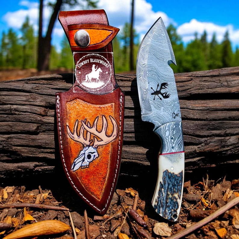 Damascus Gut Hook Skinner Knife : Deer Antler Handle With Engraved Leather Sheath