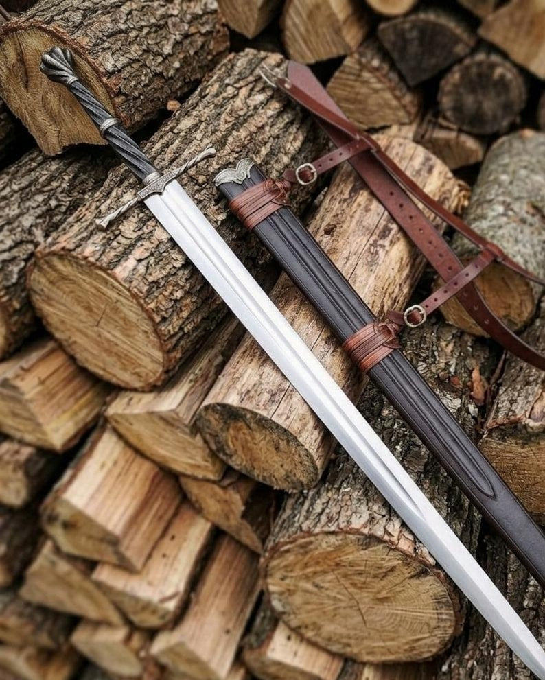 Handmade Fantasy Ranger Sword – High Carbon Steel Blade with Leather Scabbard