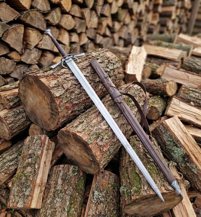 Close-up of the 5160 high carbon steel longsword blade