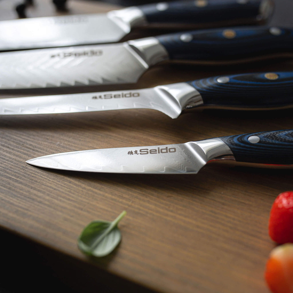 Damascus pattern on a Kanpeki 67-layer kitchen knife blade