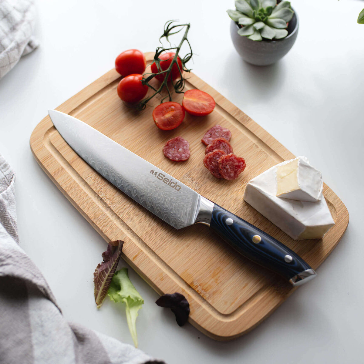 Kanpeki Damascus chef knife set of four Japanese-style kitchen knives