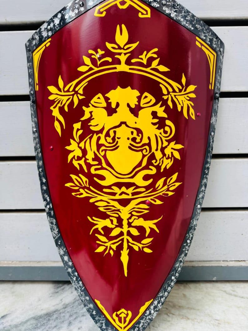 Medieval Heater Shield with red and gold heraldic design – hand-applied red and gold heraldic artwork