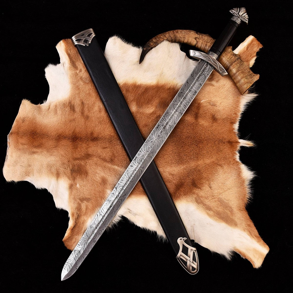 Northmen Viking Sword with Scabbard - Hand Forged Damascus Steel Medieval Replica