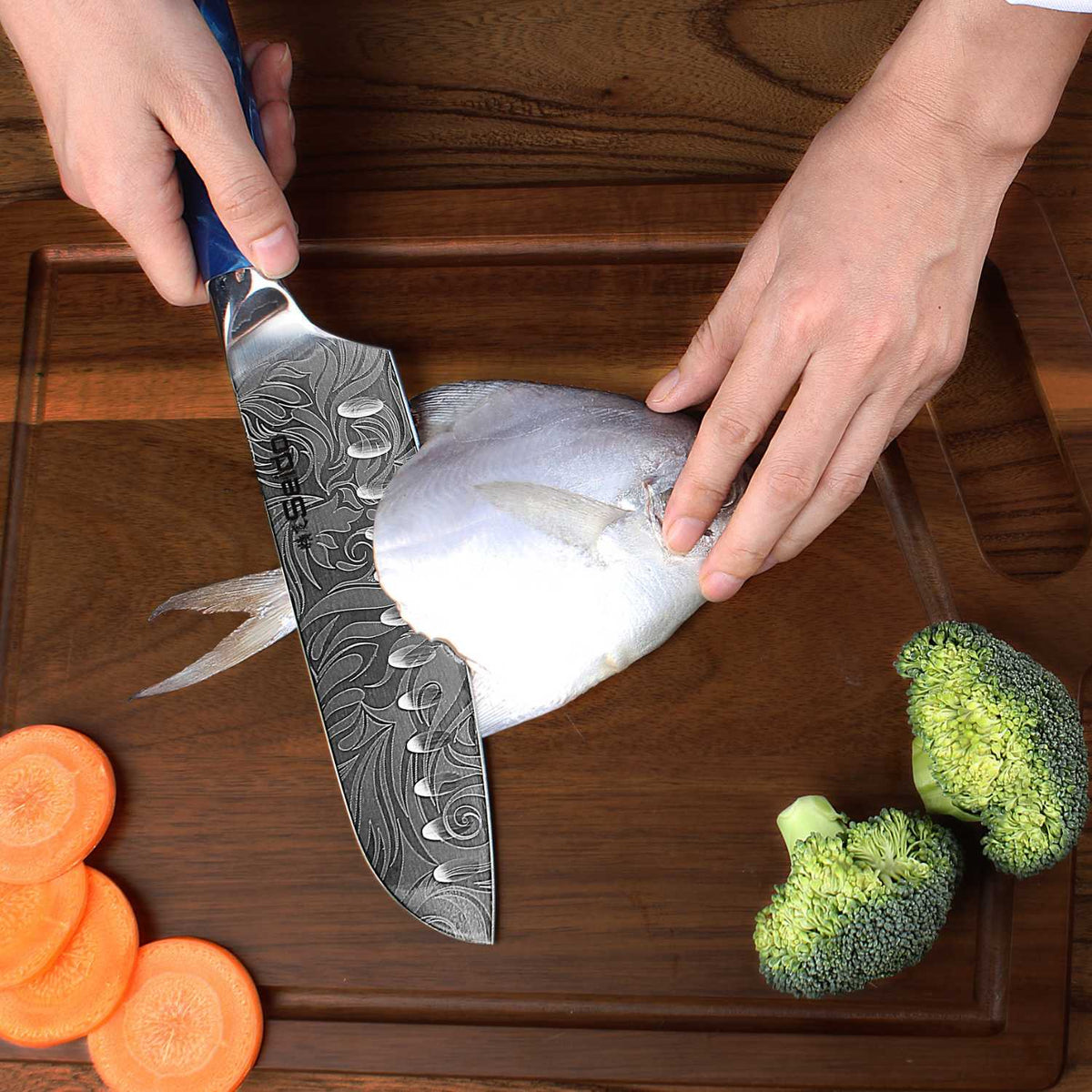 Blue resin handle Japanese chef knife from the Tengoku 10-piece set